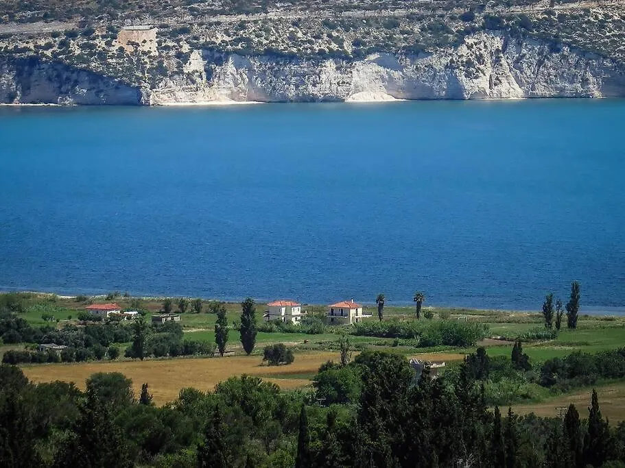 Villa Rania: Ευάερη Βίλα Με Θέα Τη Θάλασσα Lixouri 0*,