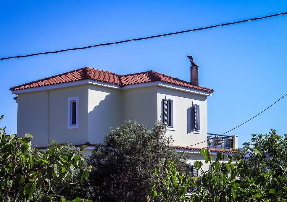 Villa Rania: Ευάερη Βίλα Με Θέα Τη Θάλασσα Lixouri