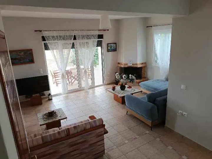 Villa Rania: Ευάερη Βίλα Με Θέα Τη Θάλασσα Lixouri Greece